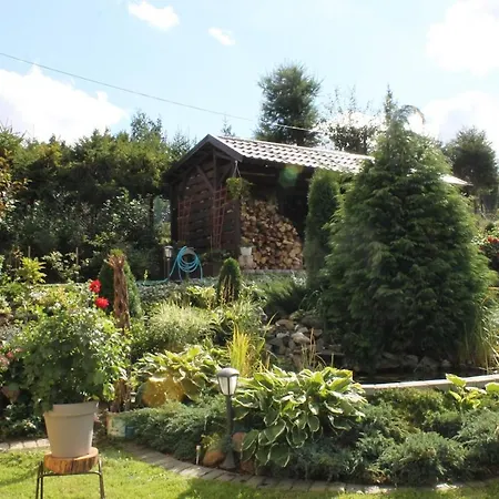 Holiday home Domek W Lesie Klonowo Dolne